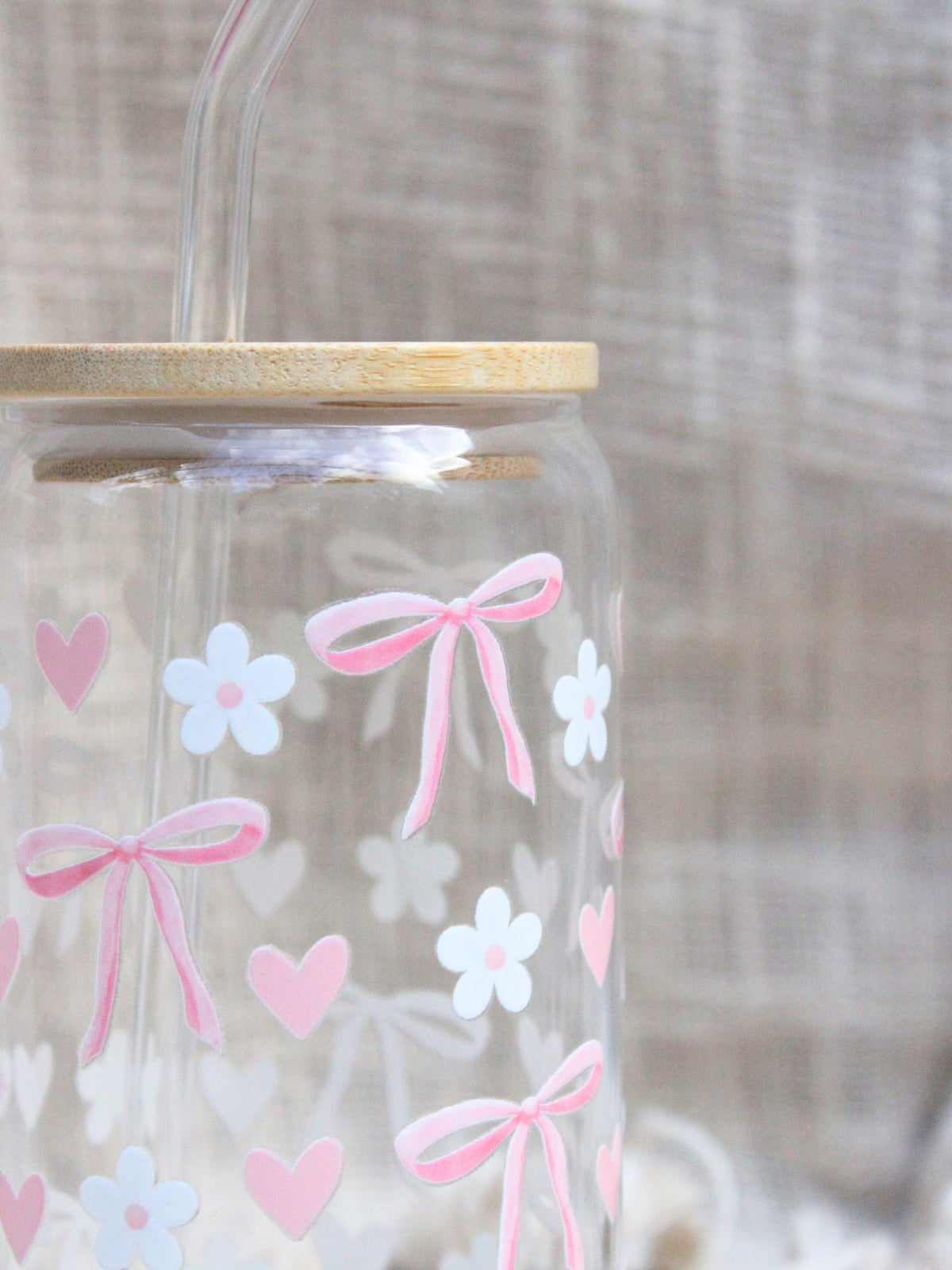 “Pretty Little Bows” Glass Cup